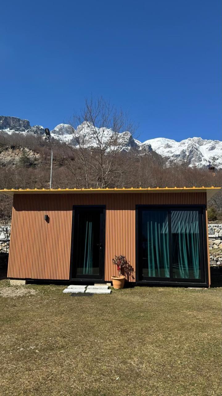 Villa Ujevara E Vogel Theth Bagian luar foto