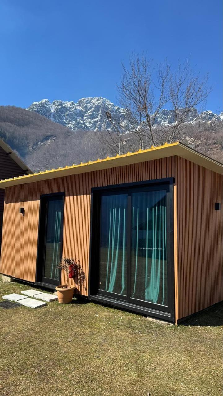 Villa Ujevara E Vogel Theth Bagian luar foto